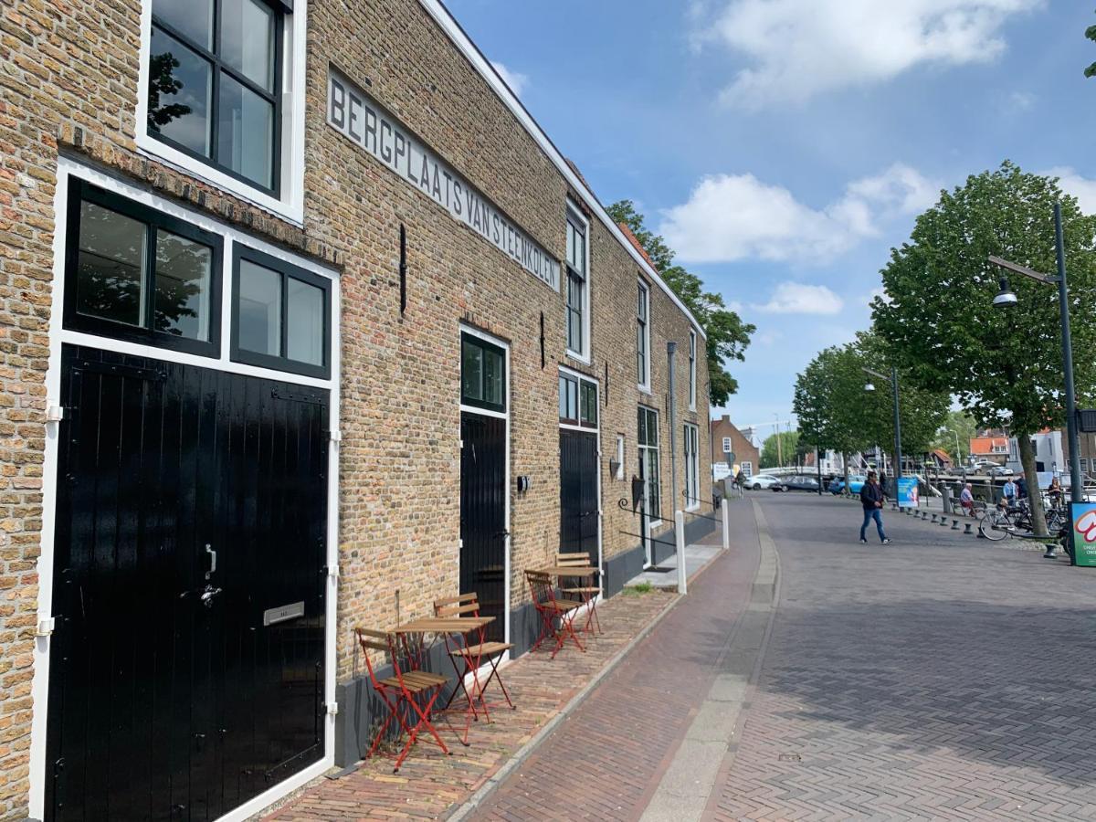 Pakhuis Aan De Haven - Bakboord Zierikzee Exterior foto