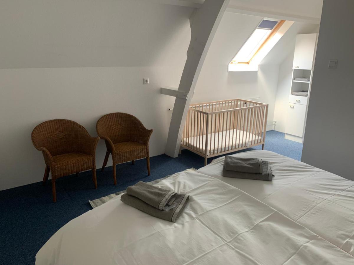 Pakhuis Aan De Haven - Bakboord Zierikzee Exterior foto